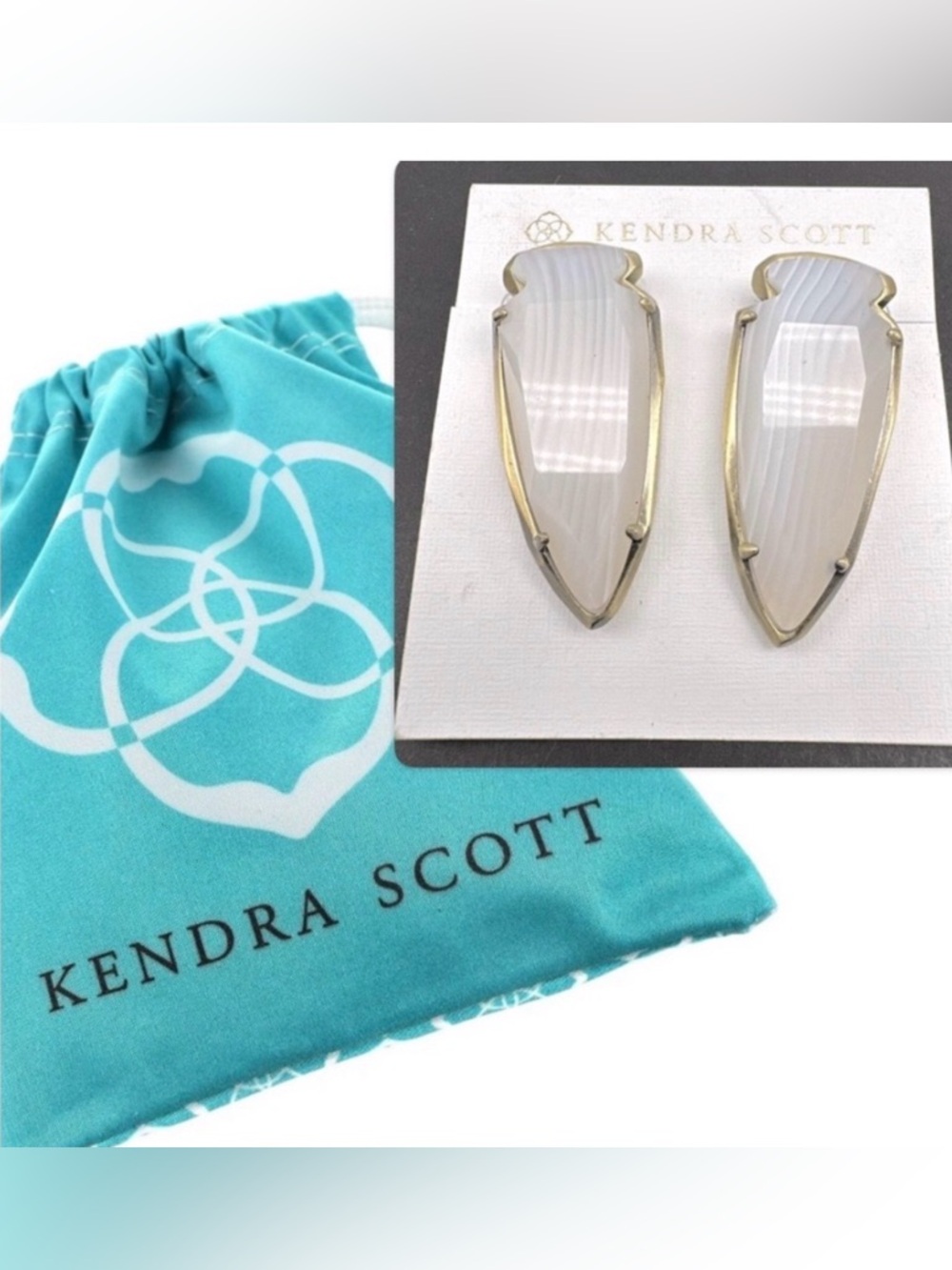 NWT [Kendra Scott] Kathryn Large Stud Geometric Earrings in White Banded Agate - Picture 2 of 11